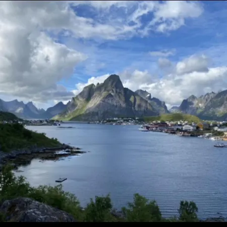 #reinehuset - Amazing View! * Reine