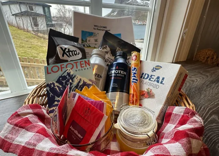 Semesterbostad #reinehuset - Amazing View! *