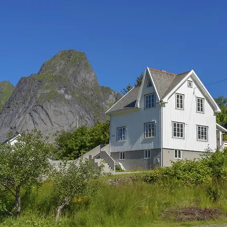 #reinehuset - Amazing View! 別荘 *